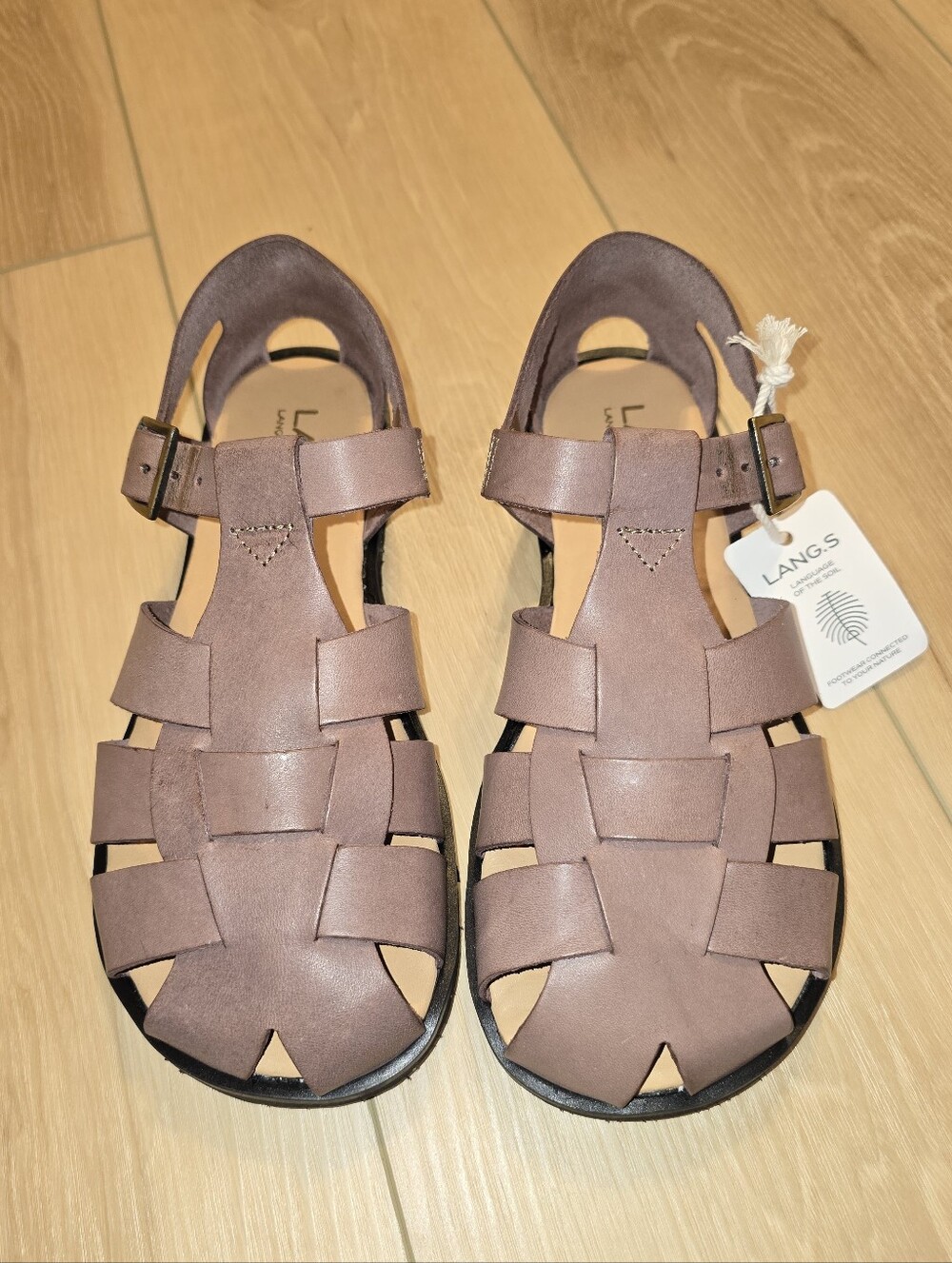 LANG.S Barefoot Fisherman Sandals- Size 37
